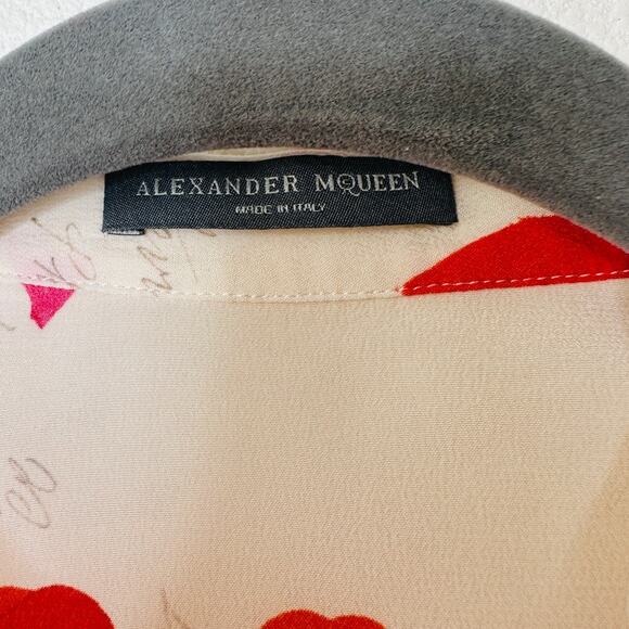 Alexander McQueen Silk Cream Red Pink Petal Long Sleeve Blouse 42 / 10 - Picture 8 of 16
